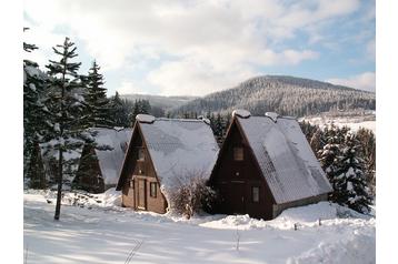 Cehia Bungalov Horní Bečva, Exteriorul